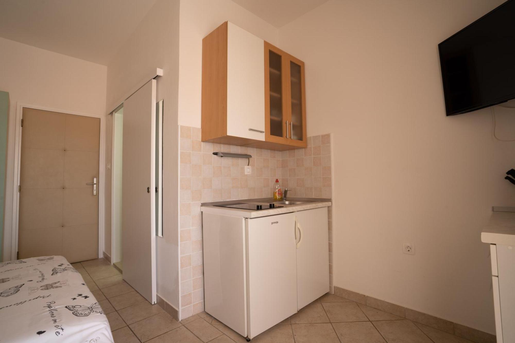 Apartments & Rooms Petra 扎达尔 外观 照片